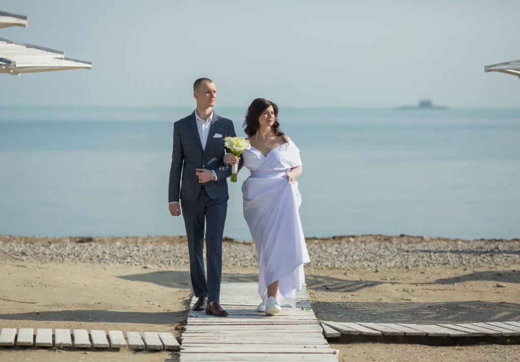 couple in cabo san lucas on there wedding